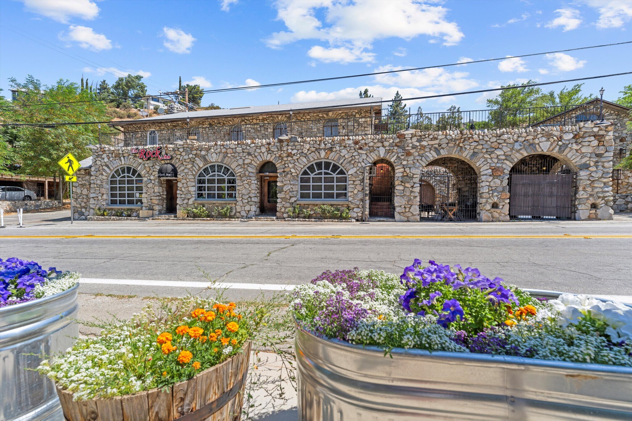 17539 Elizabeth Lake Rd, Lake Hughes, CA for Sale