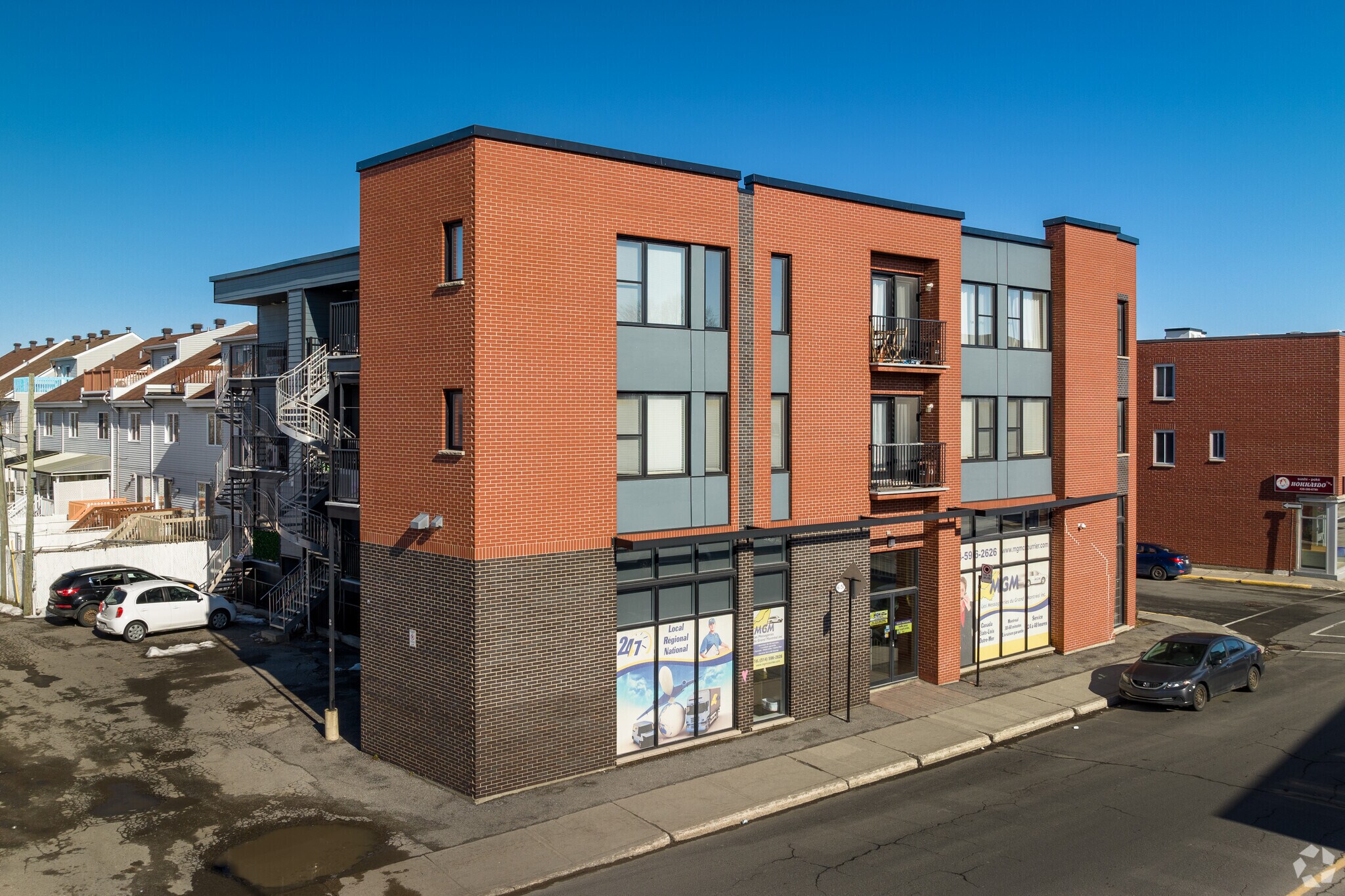 4151 Rue Beaubien E, Montréal, QC for Sale
