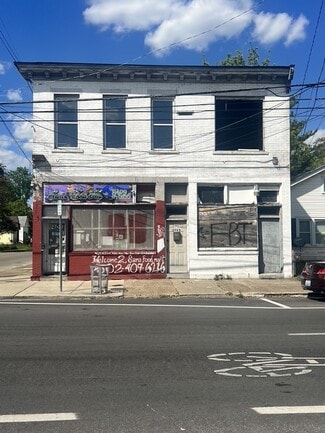 Louisville, KY undefined - 2747 Bank St