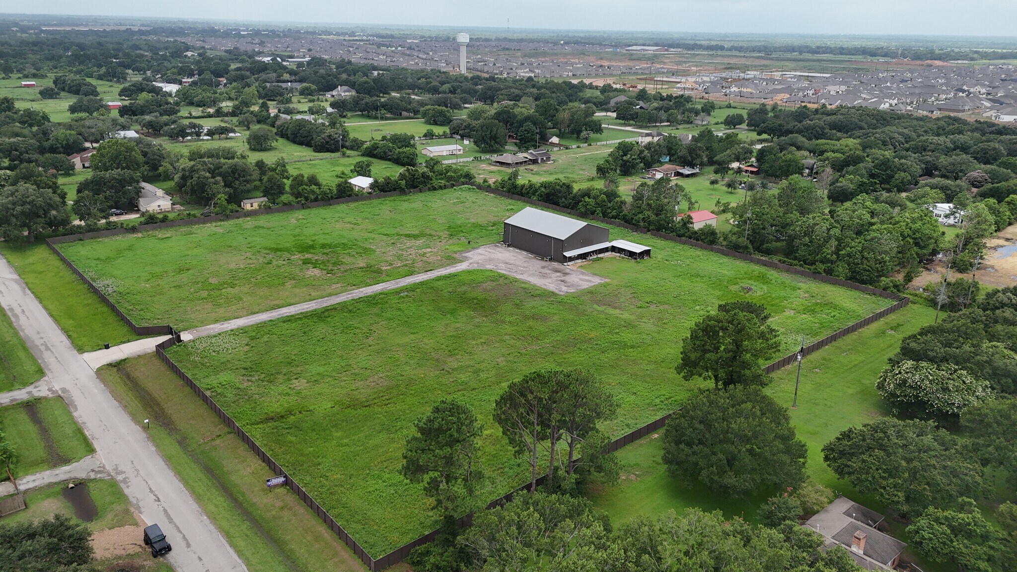 10611 Hidden Lake Ln, Richmond, TX for Sale