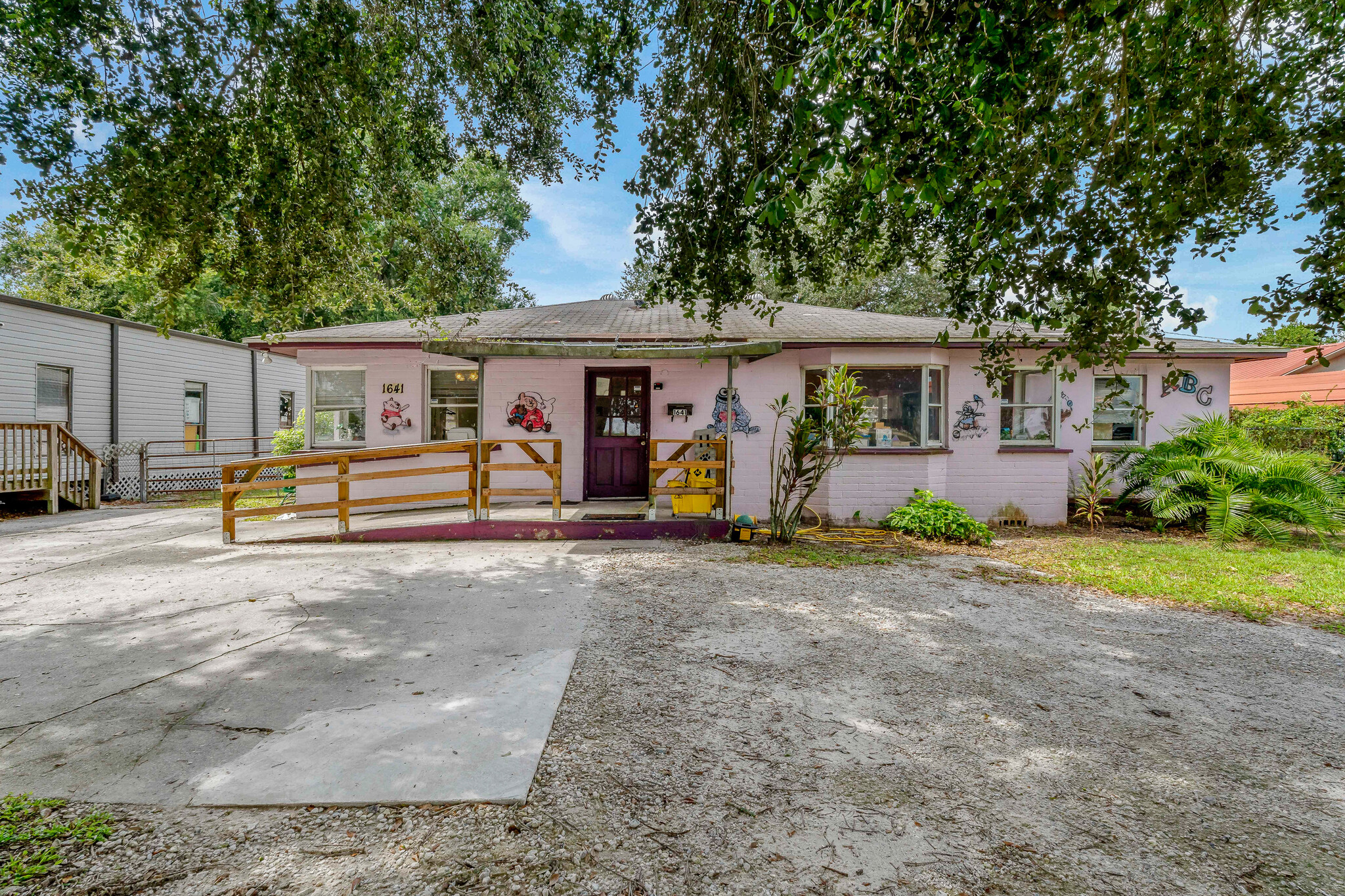 1641 E Memorial Blvd, Lakeland, FL for Sale