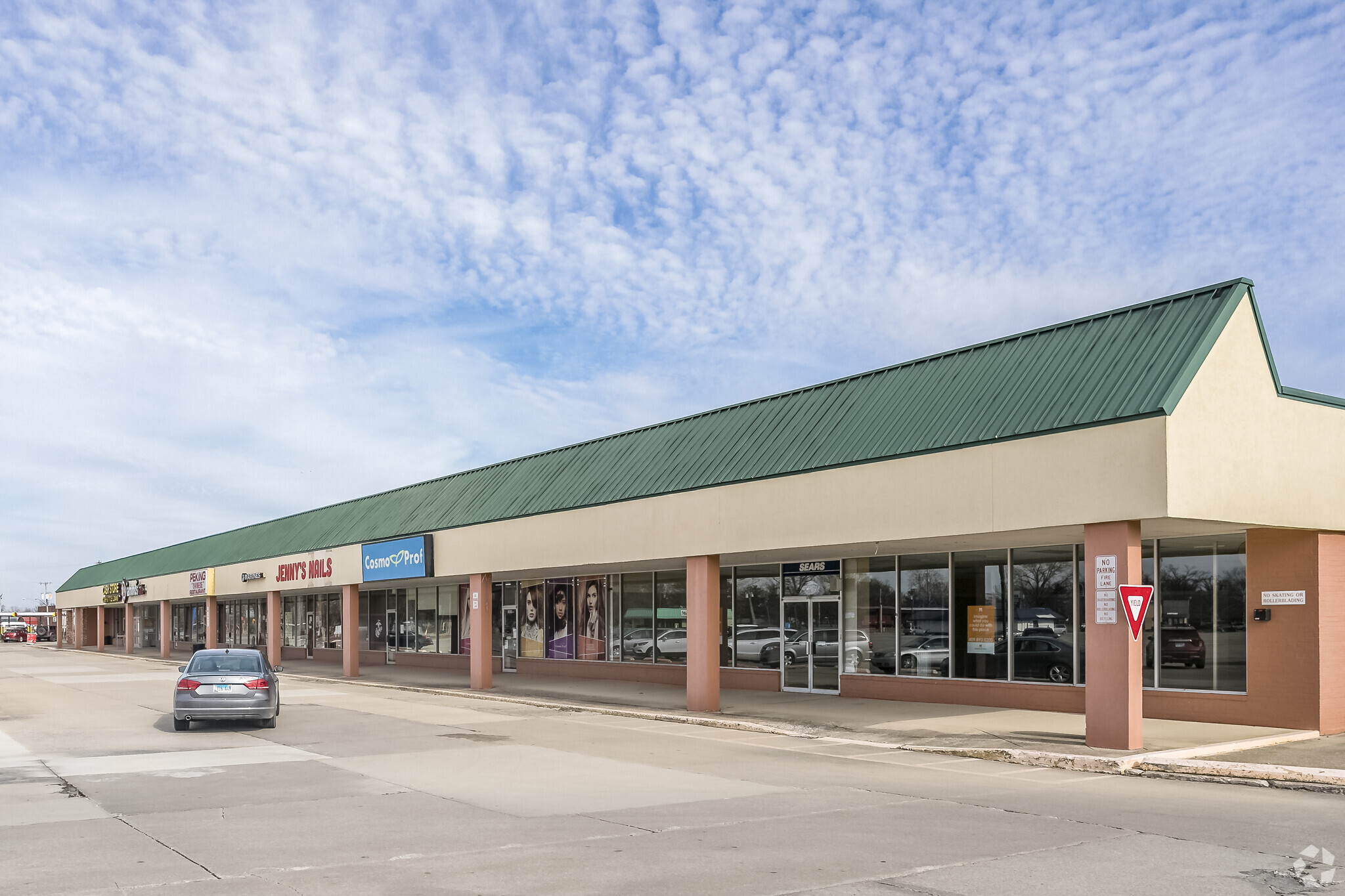 1000 W Broadway, Centralia, IL for Rent