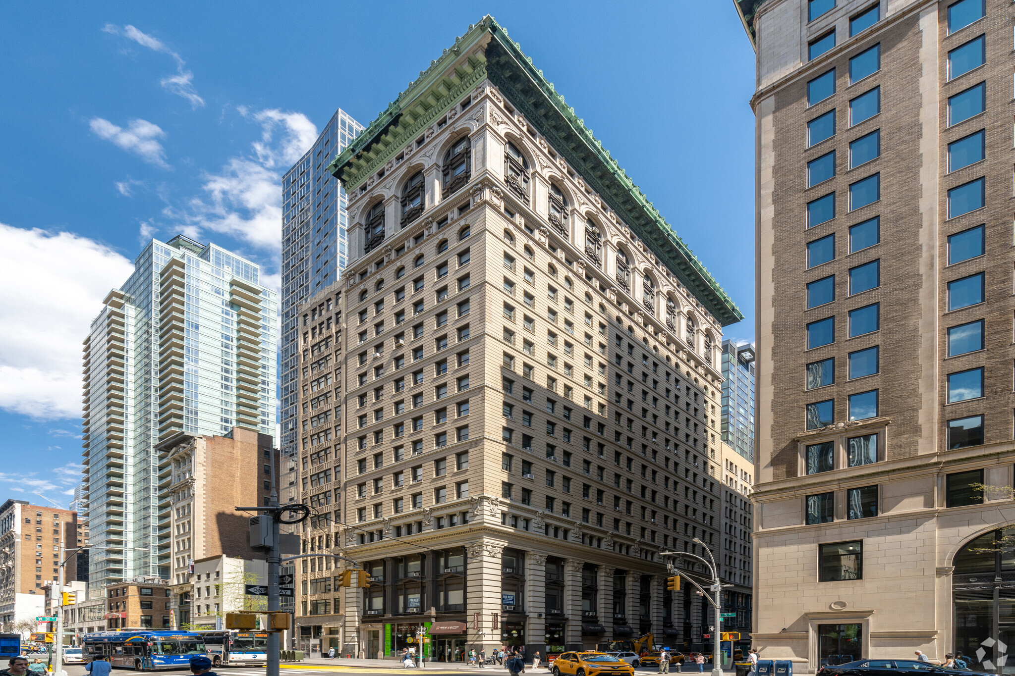 303-305 Fifth Ave, New York, NY for Rent