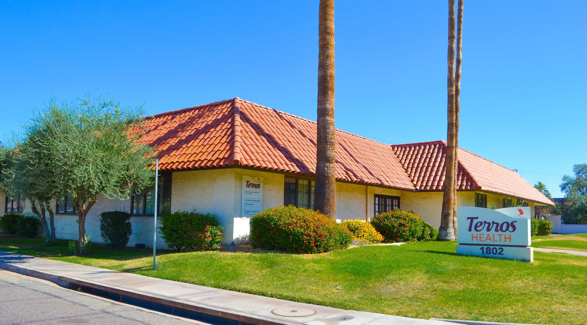 1802 E Thomas Rd, Phoenix, AZ for Rent