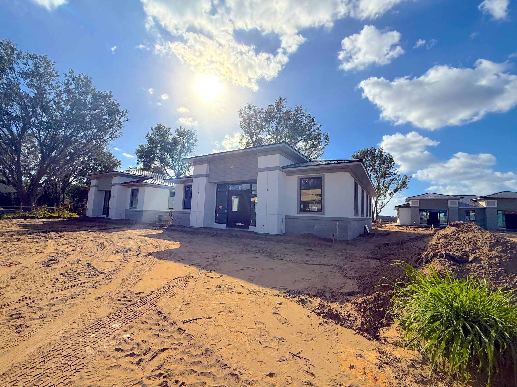 162 Southern Railway, Oakland, FL for Rent