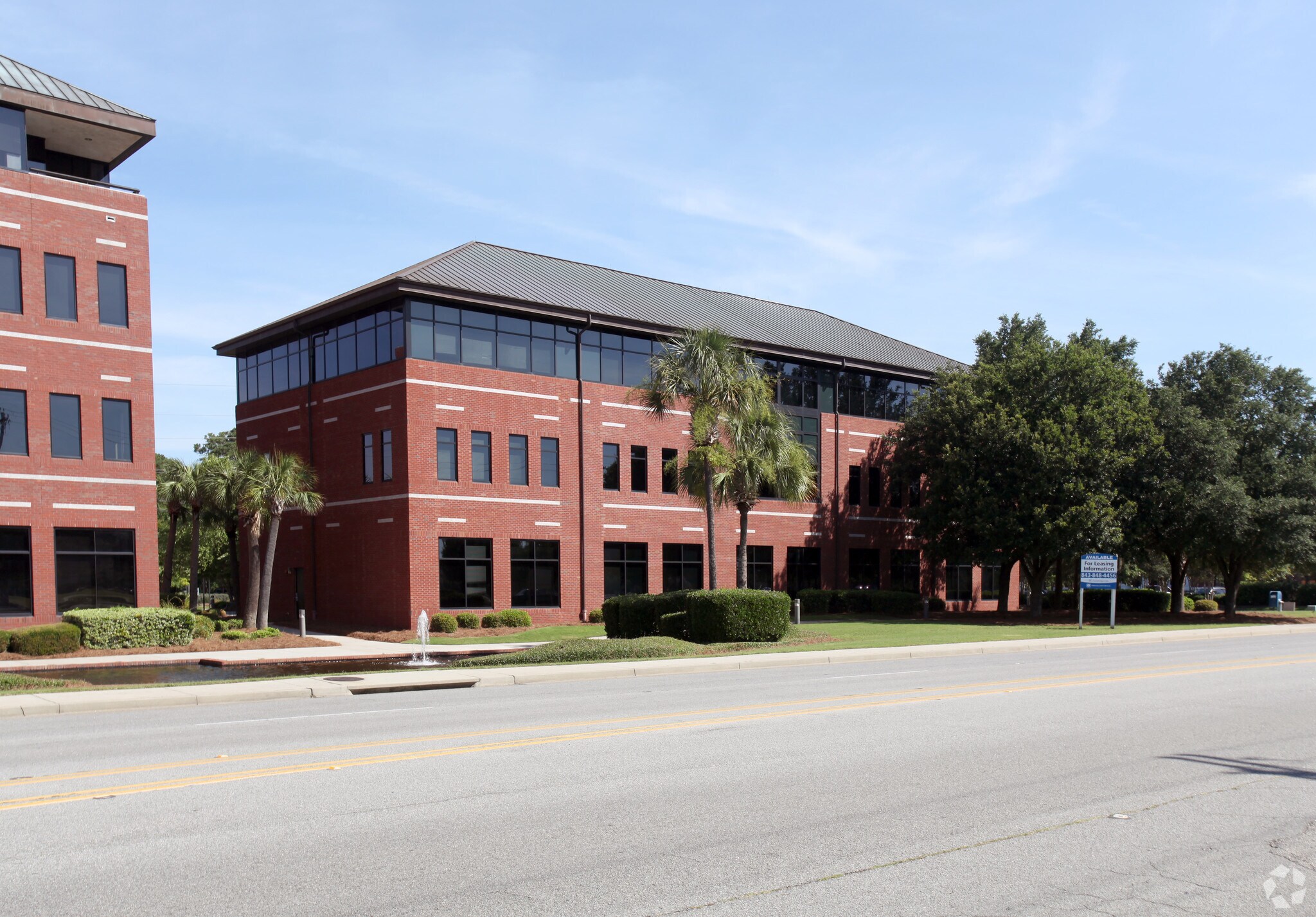 611 Burroughs And Chapin Blvd Myrtle Beach, SC 29577 Office Property