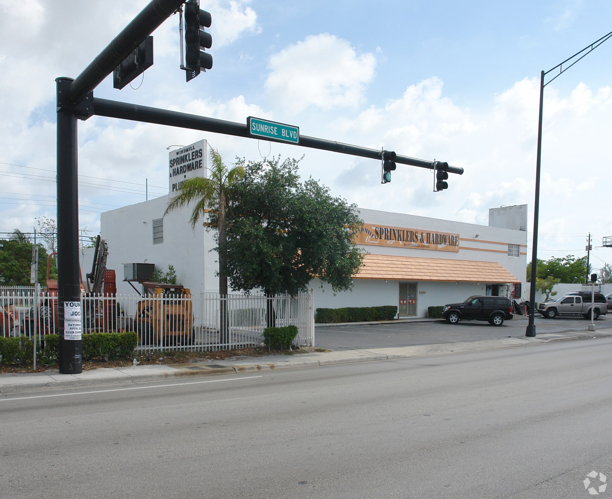 1535 W Sunrise Blvd, Fort Lauderdale, FL for Sale