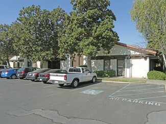 Fresno, CA undefined - 5070 N 6th St