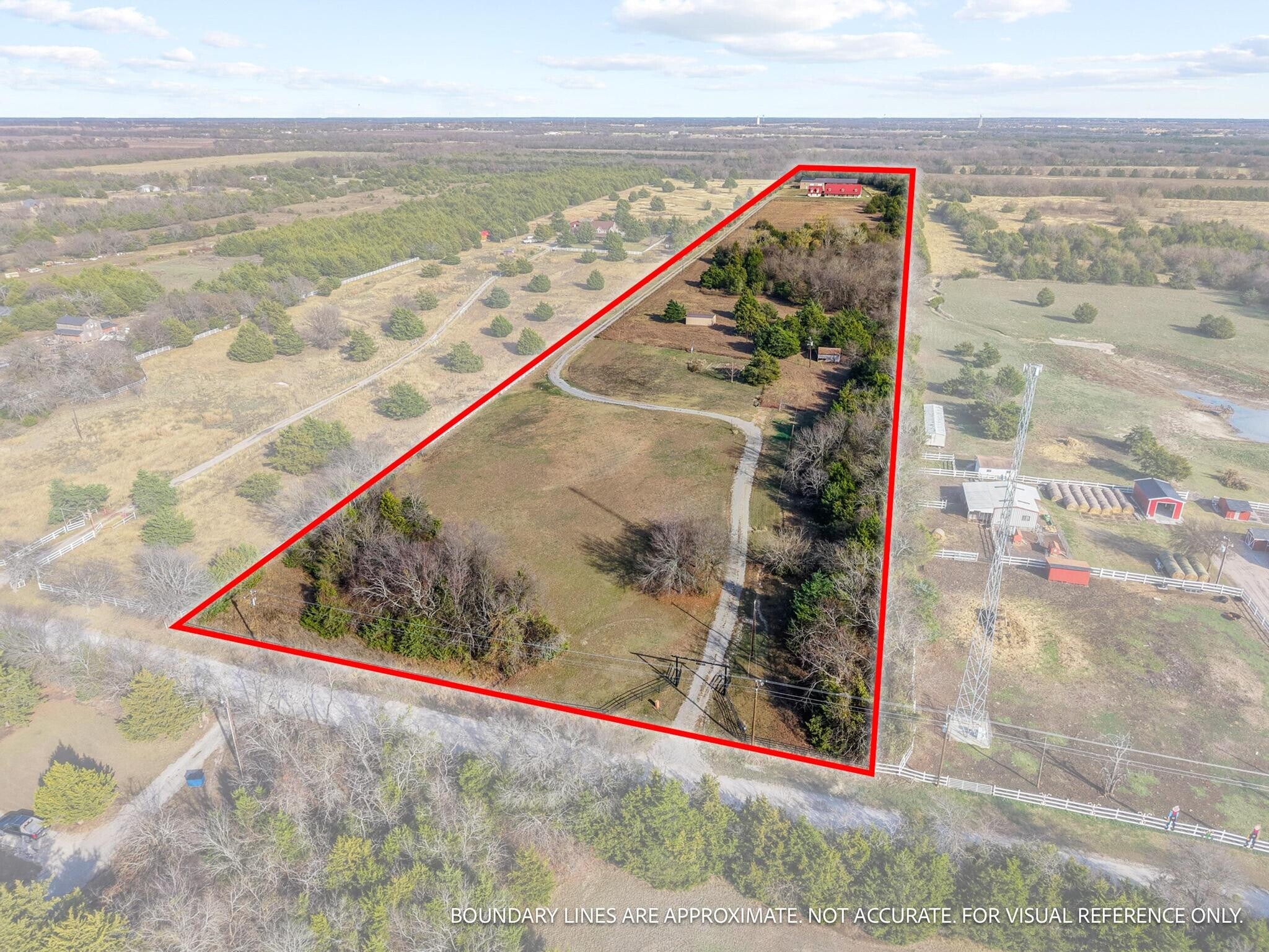 12488 Eastline Rd, Trenton, TX for Sale