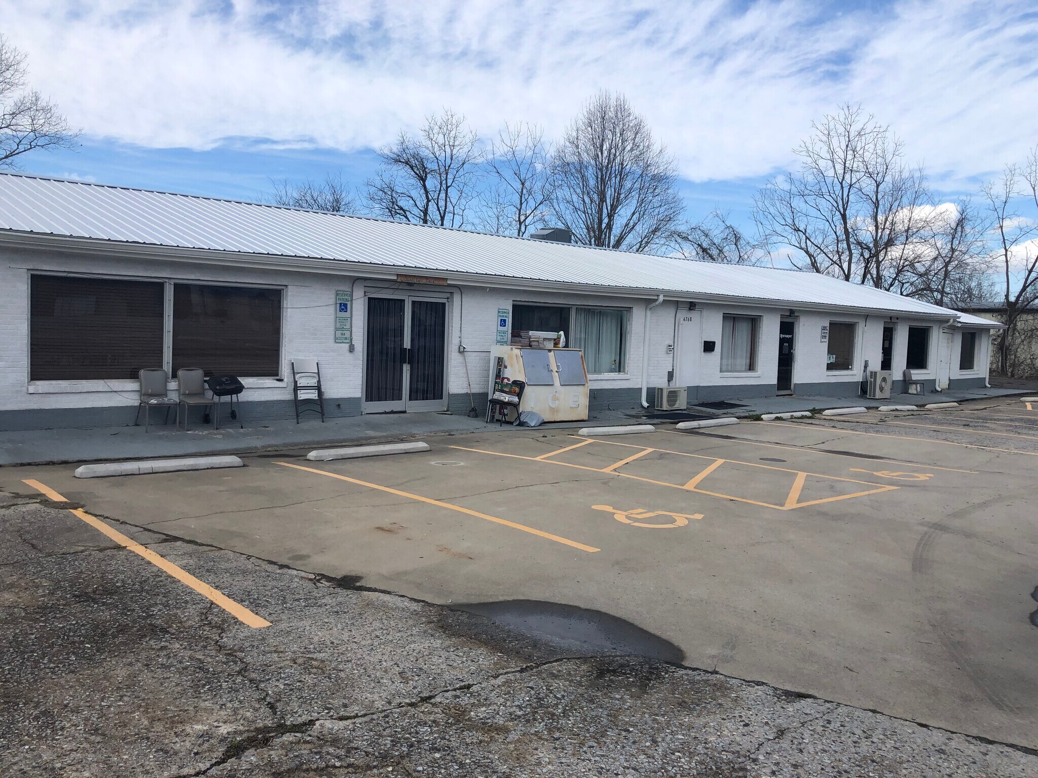 4768 Us 221A Hwy, Mooresboro, NC for Rent