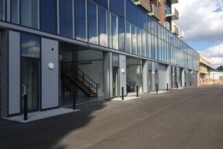 London, LND Industrial - Fittleton Gdns