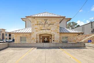 Kerrville, TX undefined - 1407 Sidney Baker St