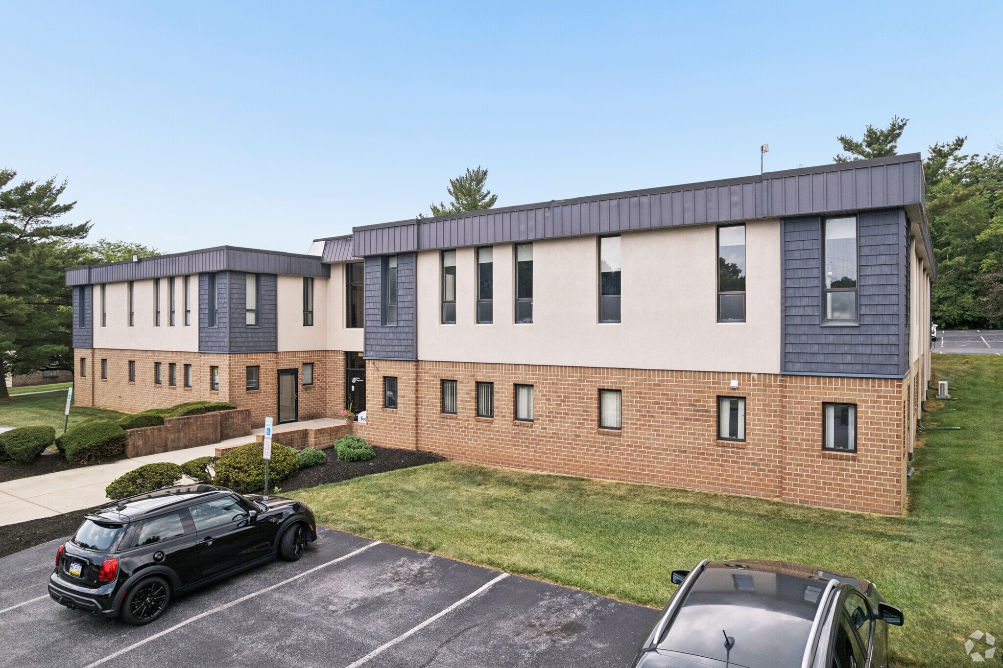 1569 Medical Dr, Pottstown, PA for Sale