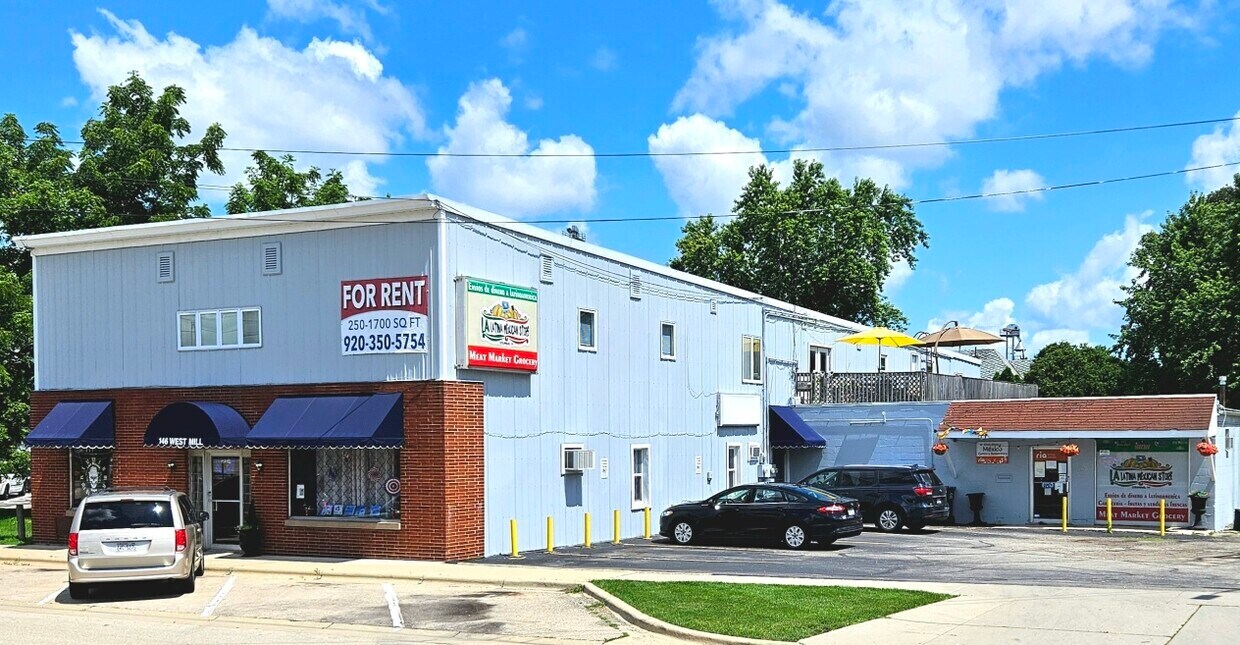 146 W Mill St, Columbus, WI for Rent