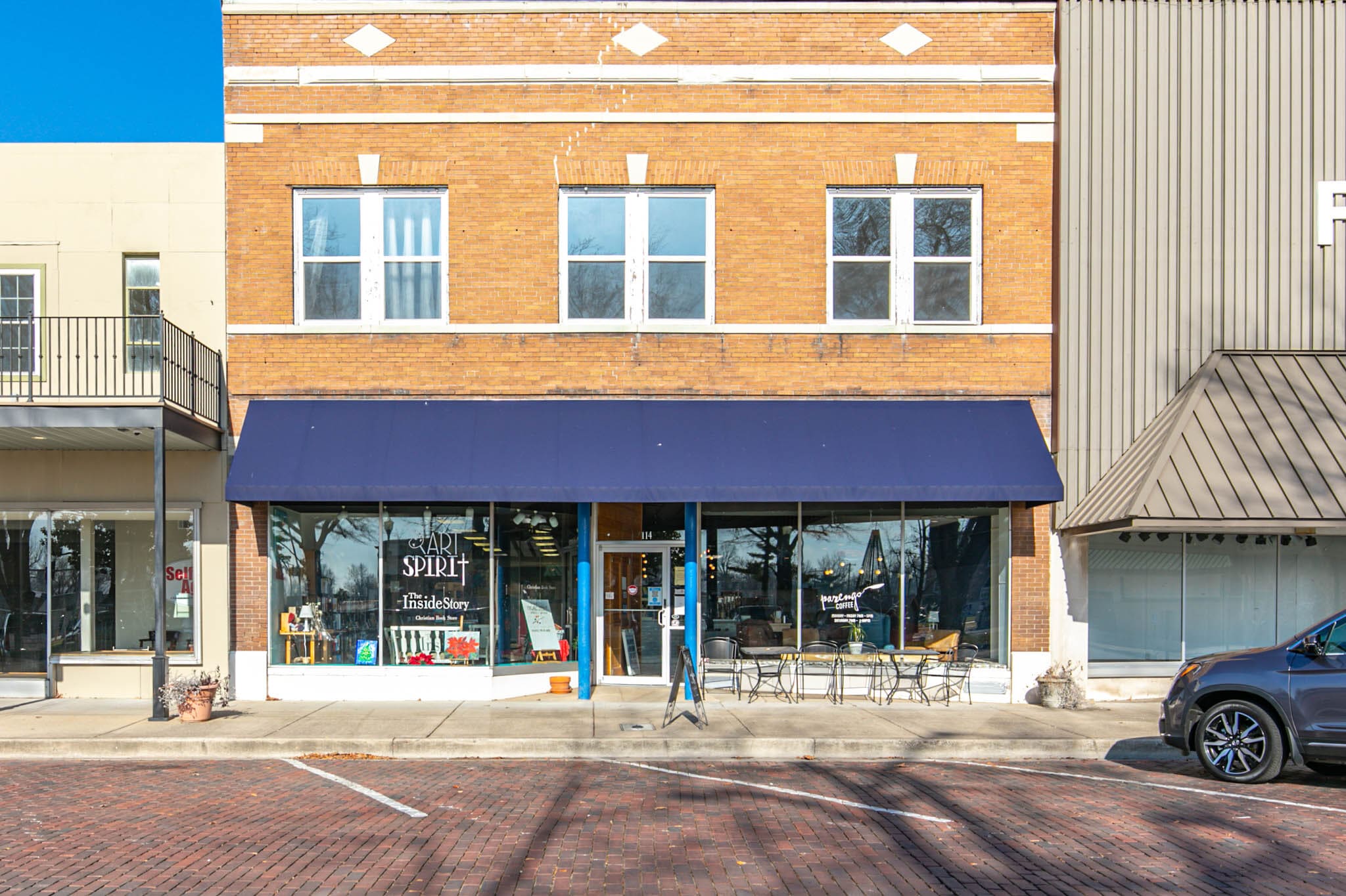 112 Front St Sikeston, MO 63801 Retail Property for Sale on