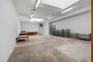 Los Angeles, CA Flex - 5726 W Washington Blvd Los Angeles, CA Flex - 5726 W Washington Blvd