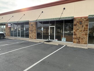 Llano, TX Office/Retail - 102 W Dallas St