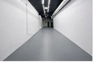 Jamaica, NY Flex - 182 Jamaica ave