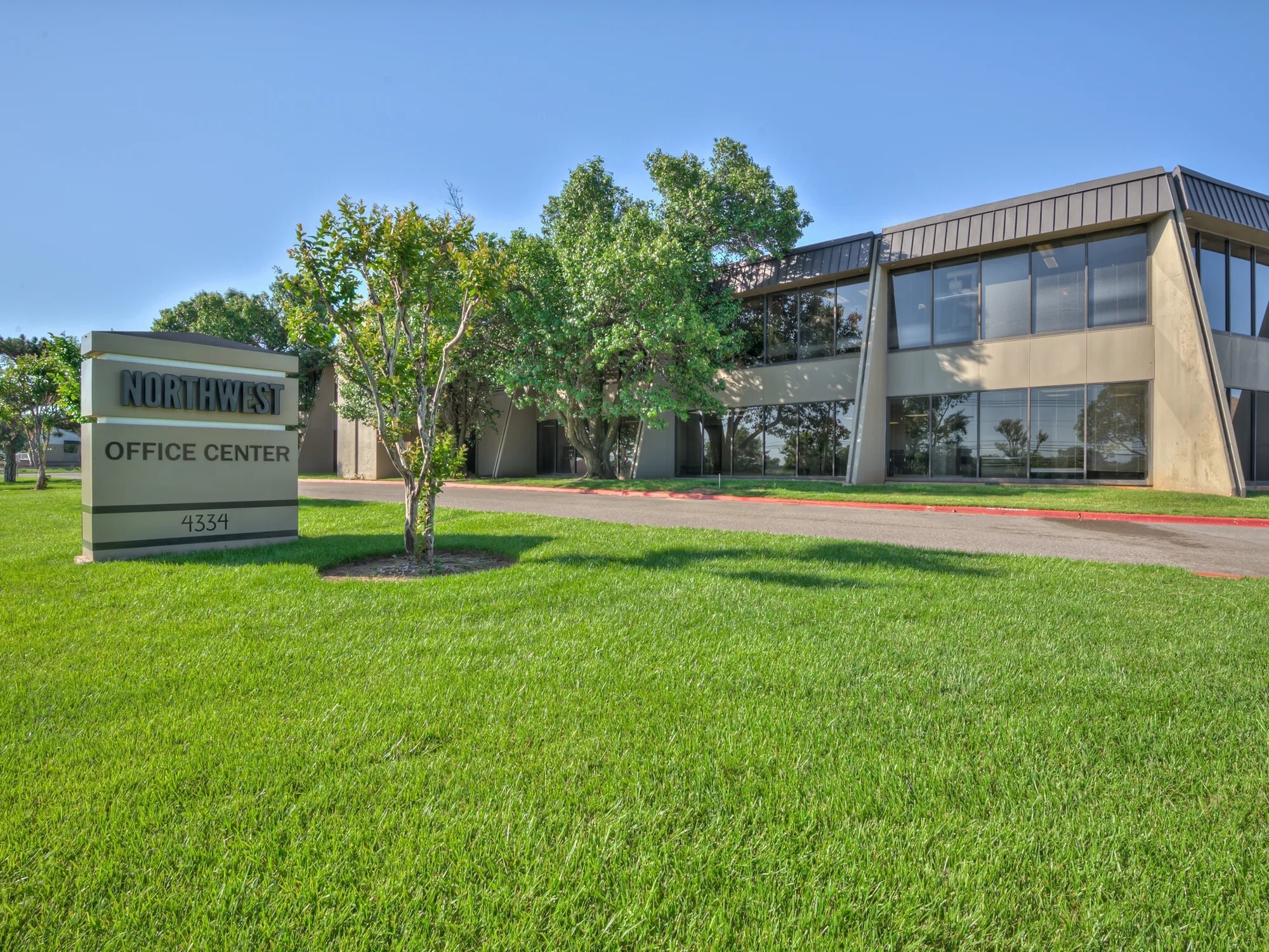 4334 NW Expressway, Oklahoma City, OK for Rent