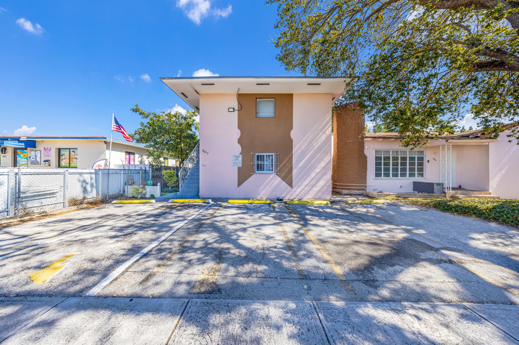 605 NW 34th Ave, Miami, FL for Sale