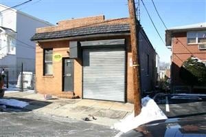 North Bergen, NJ Flex - 4319 Meadowview Ave