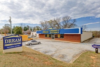 Pickens, SC Freestanding - 440 Hampton Ave
