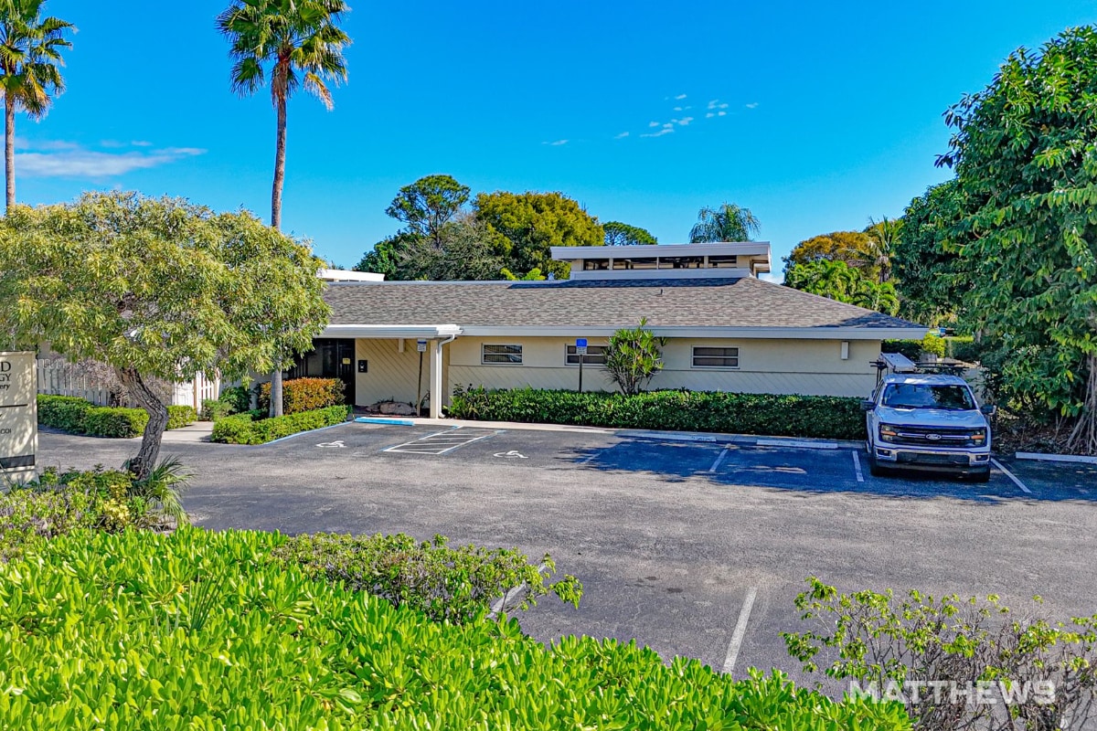 2620 S Seacrest Blvd, Boynton Beach, FL for Sale