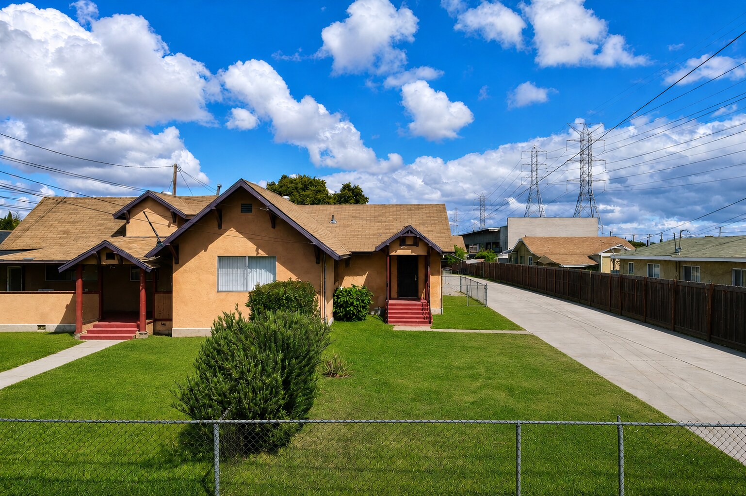 9014 S Fir Ave, Los Angeles, CA for Sale