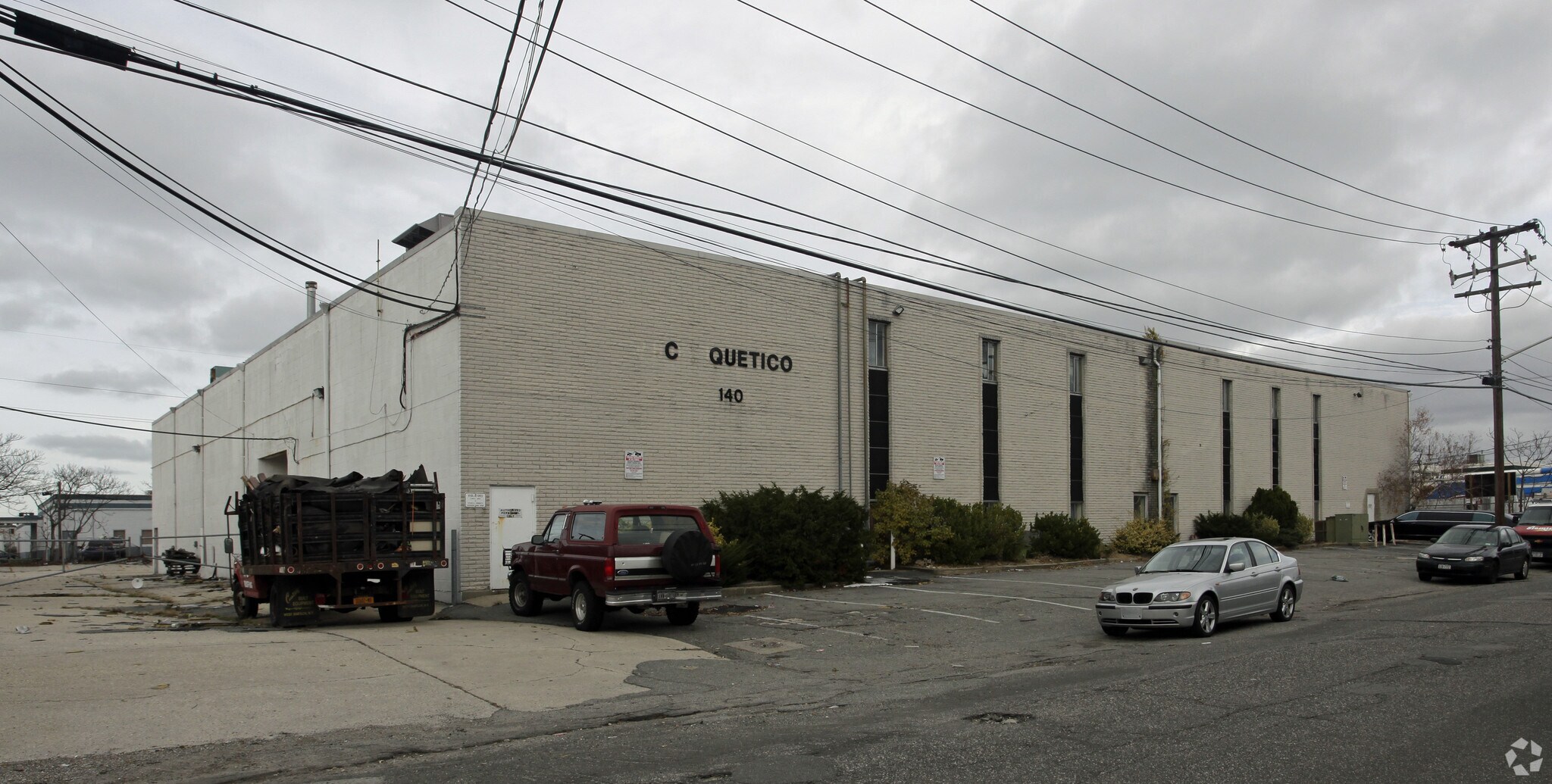 140 Lauman Ln Hicksville, NY 11801 Industrial Property for Lease on