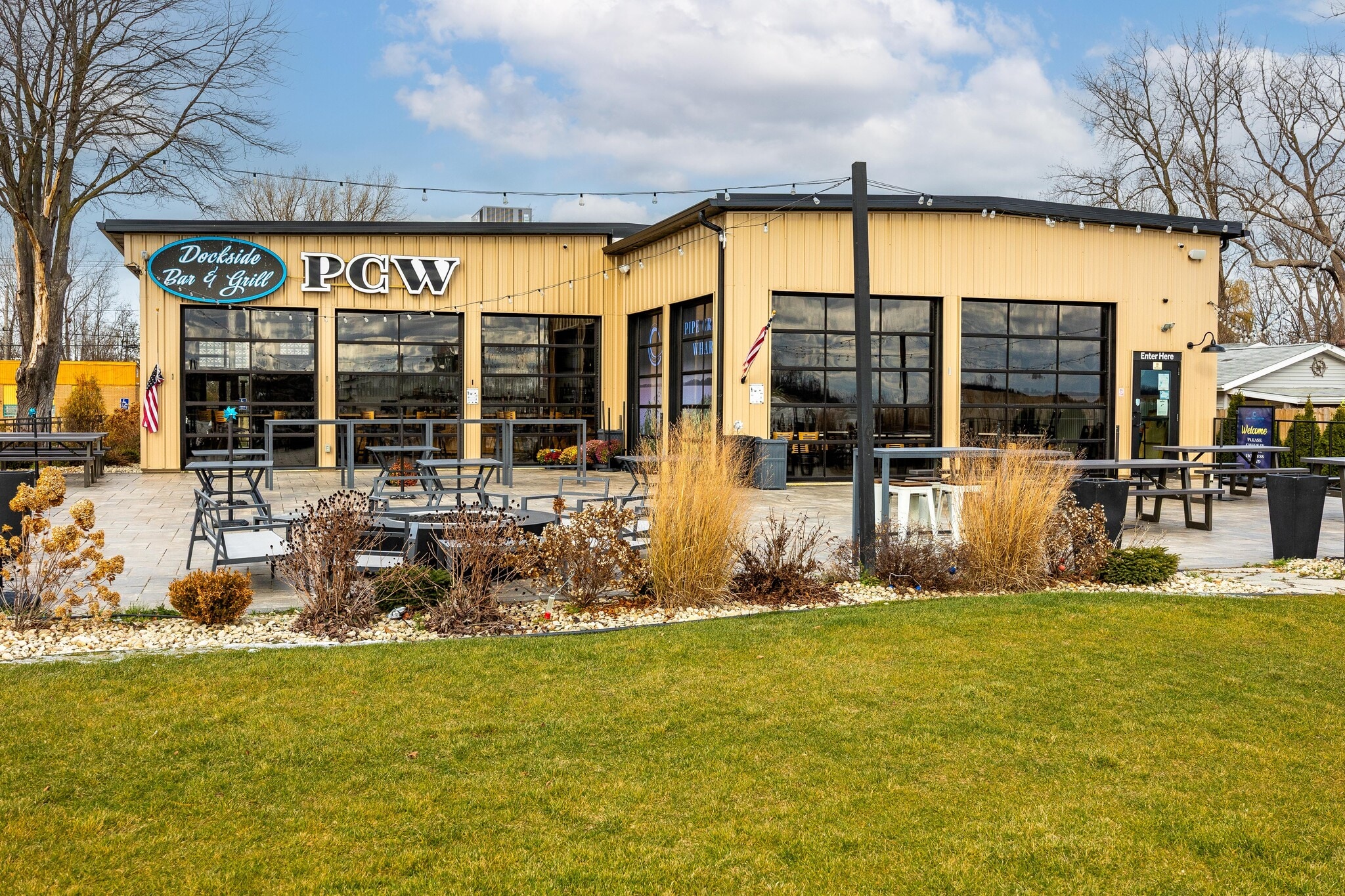 2330 River Ave, Sandusky, OH for Sale