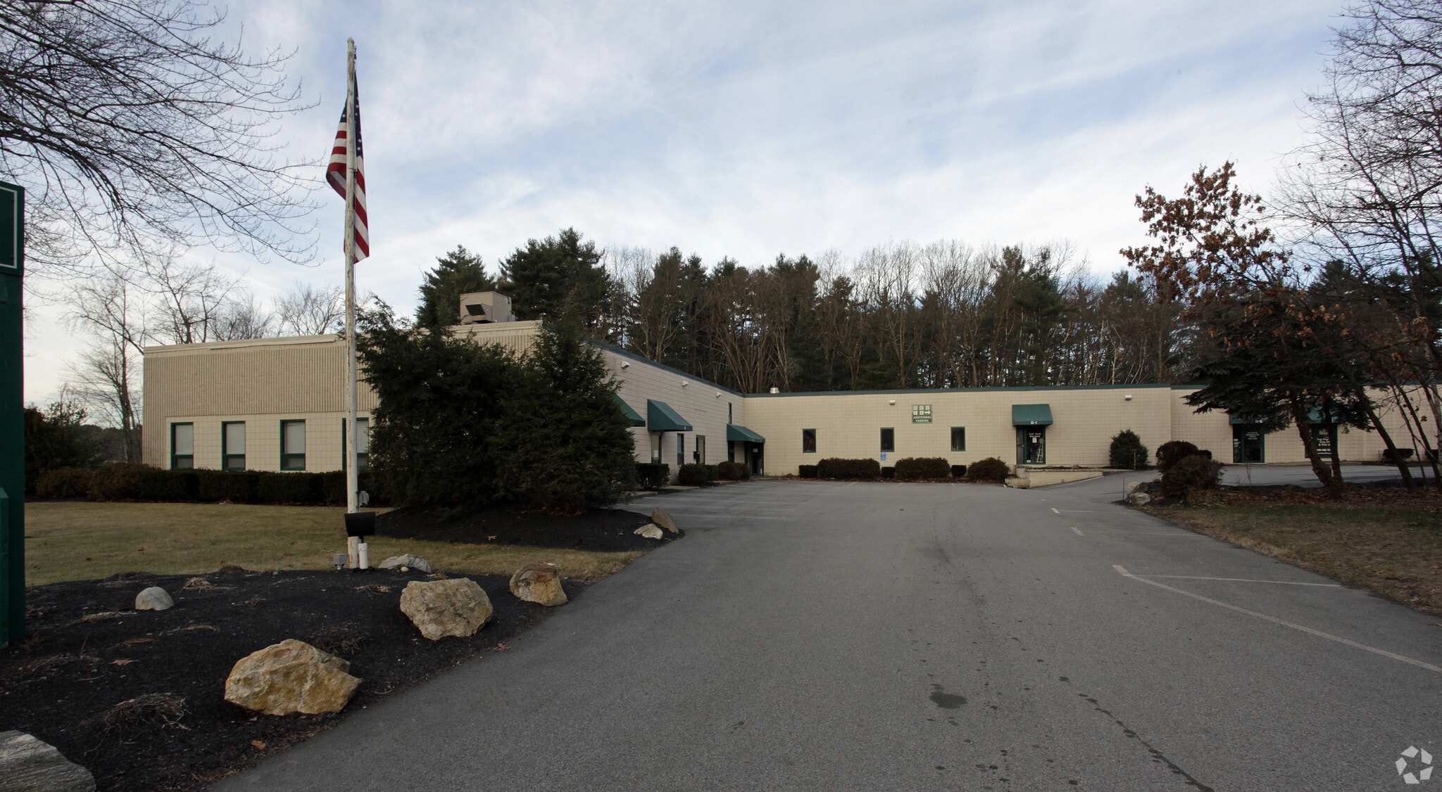 7 Littleton Rd, Westford, MA for Rent