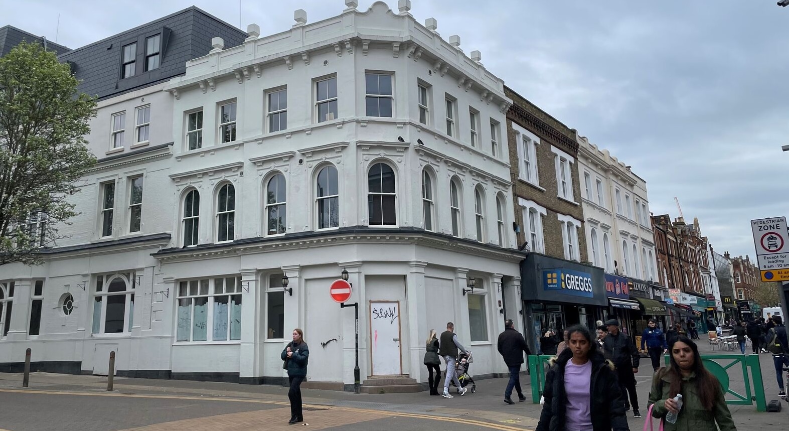 198 High St, Sutton, LND for Rent