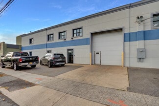 Garden City, NY Showroom - 665 Commercial Ave