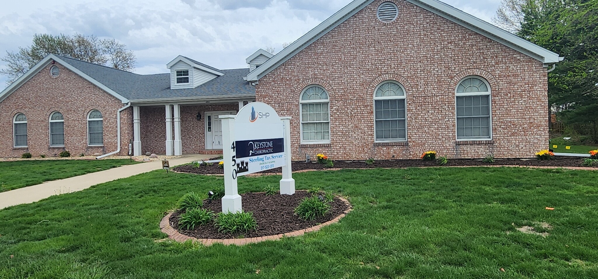 450 S Durkin Dr, Springfield, IL for Rent