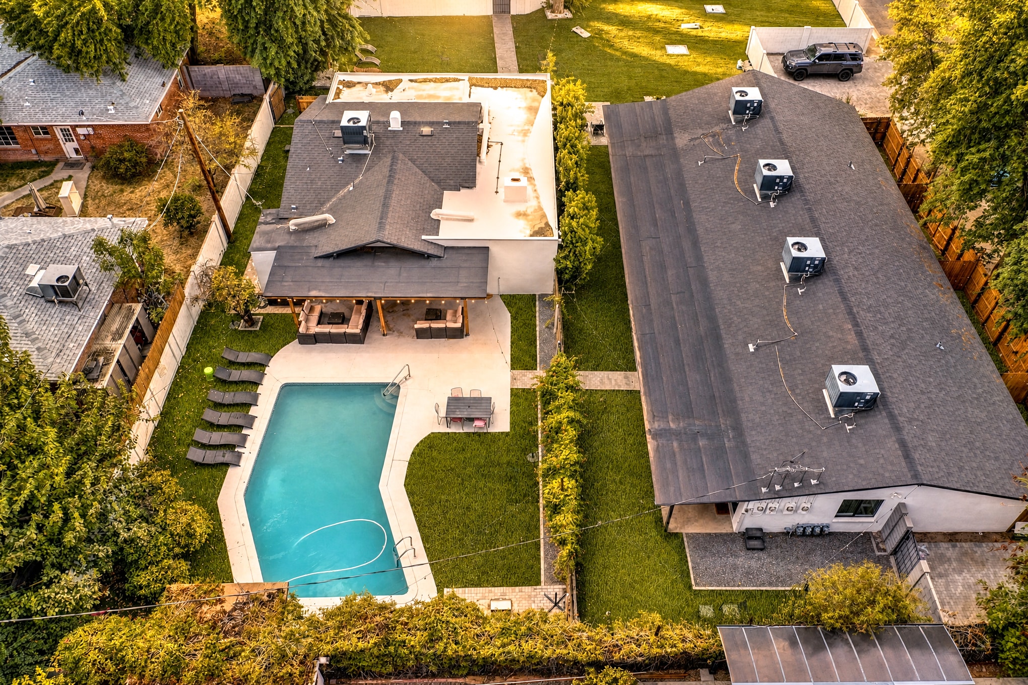 Rare Gated Behavioral Health Estate | Arcadia Lite | 5-Unit Campus-Style Opportunity, Phoenix, AZ for Sale
