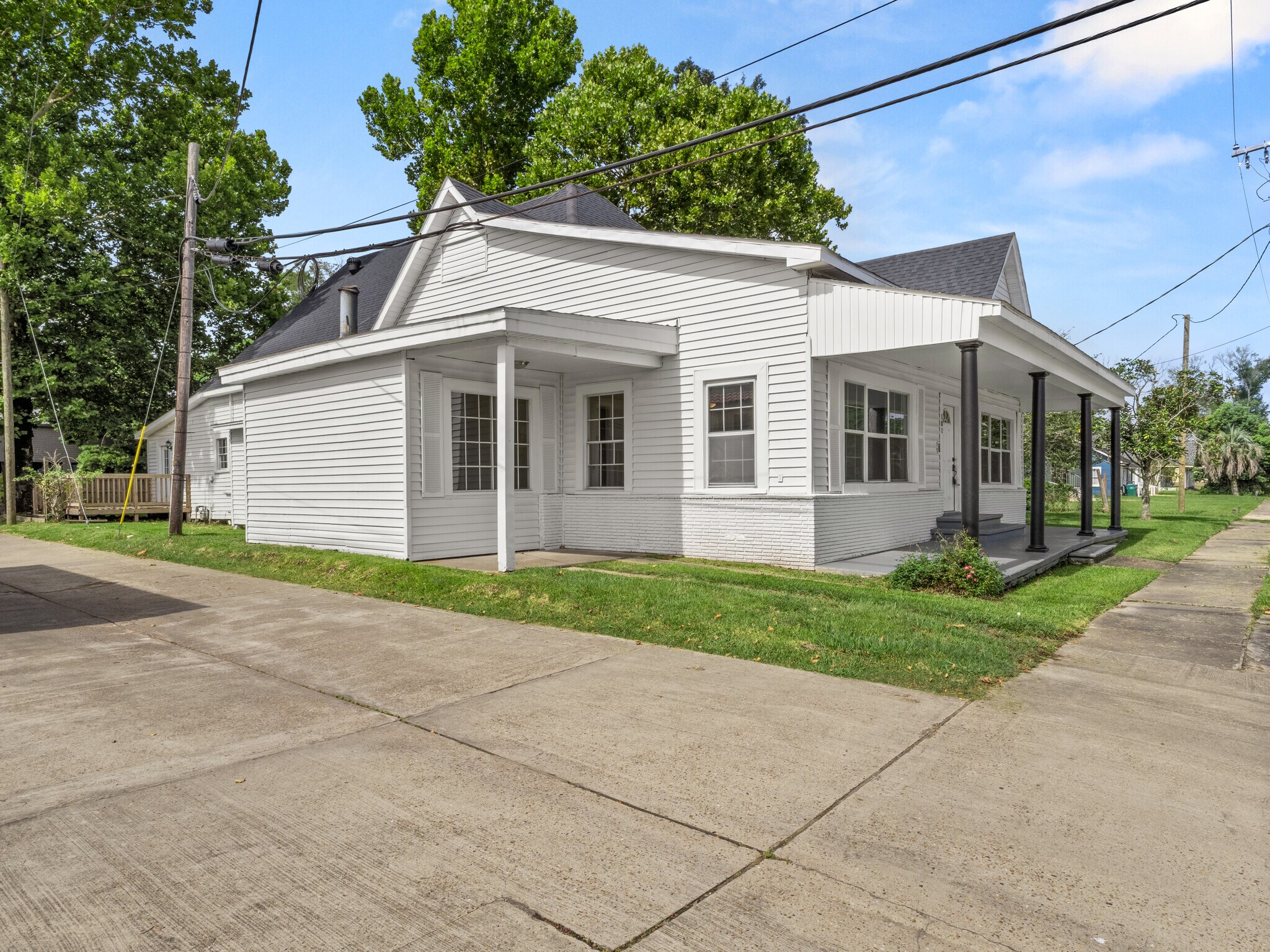 101 W Center St, DeQuincy, LA for Rent