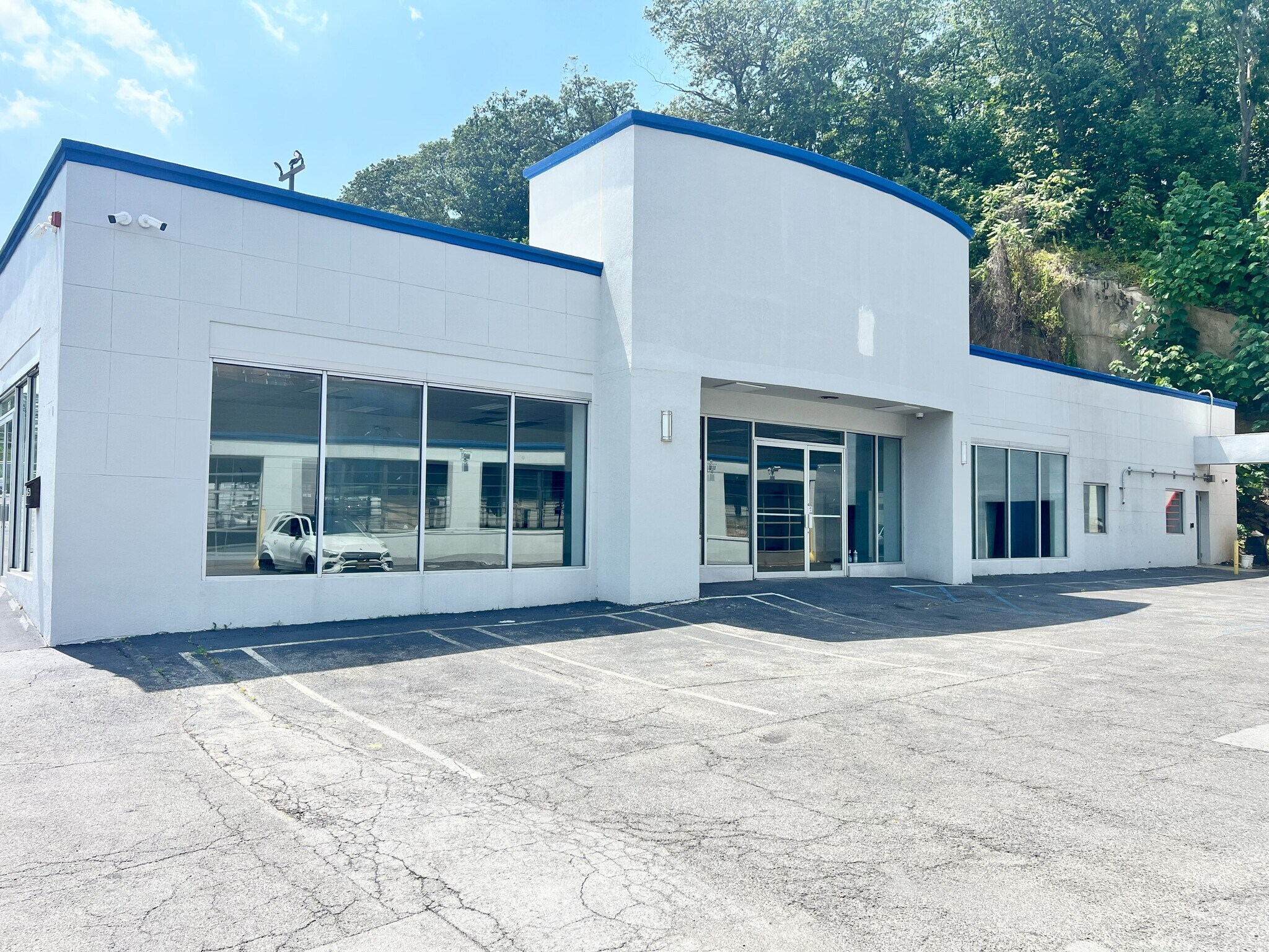 1245 Central Park Ave, Yonkers, NY for Rent