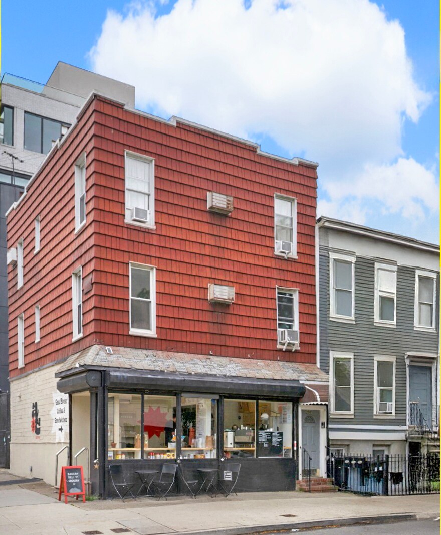292 Leonard St, Brooklyn, NY for Sale