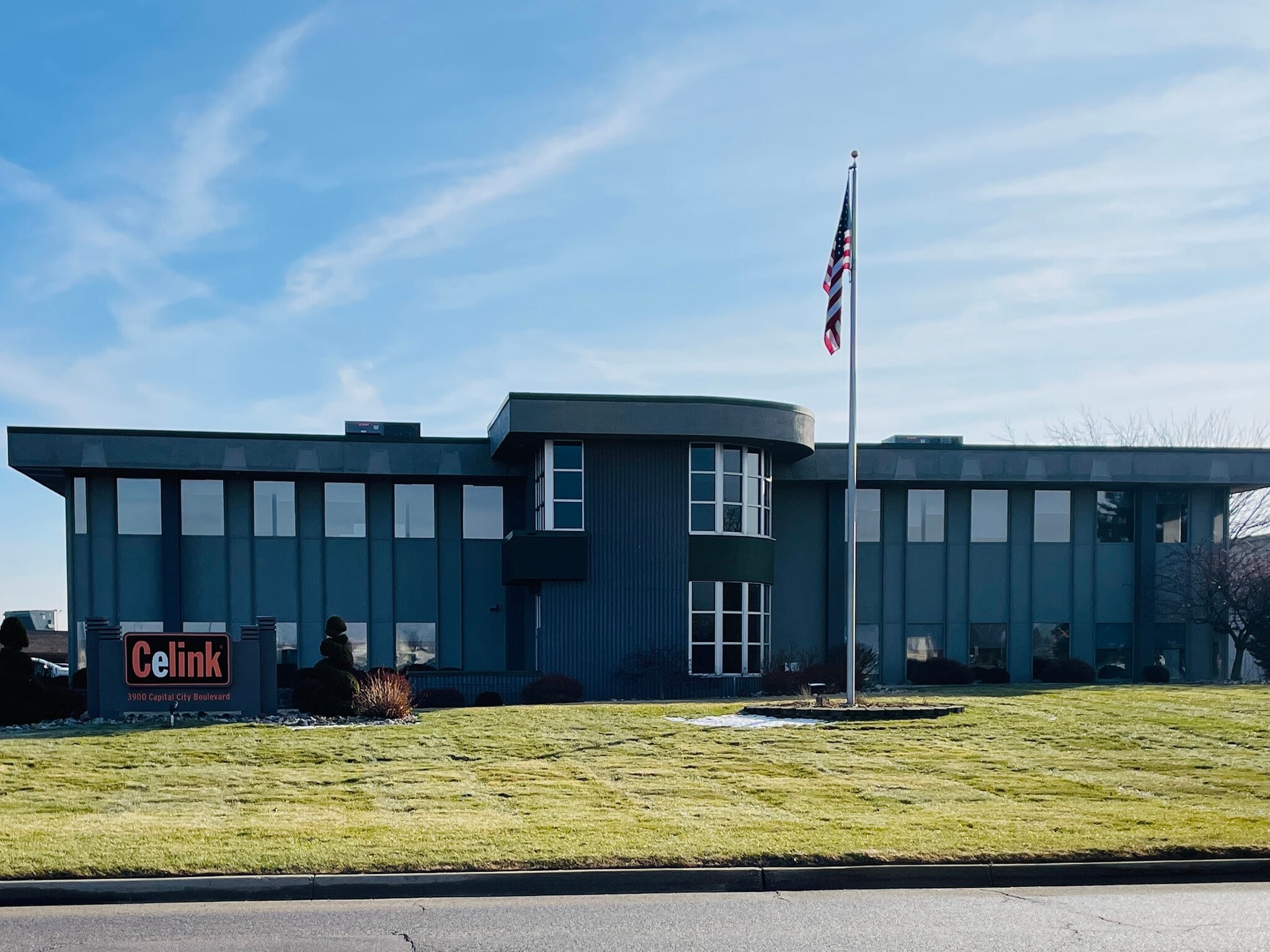 3900 Capital City Blvd, Lansing, MI for Sale