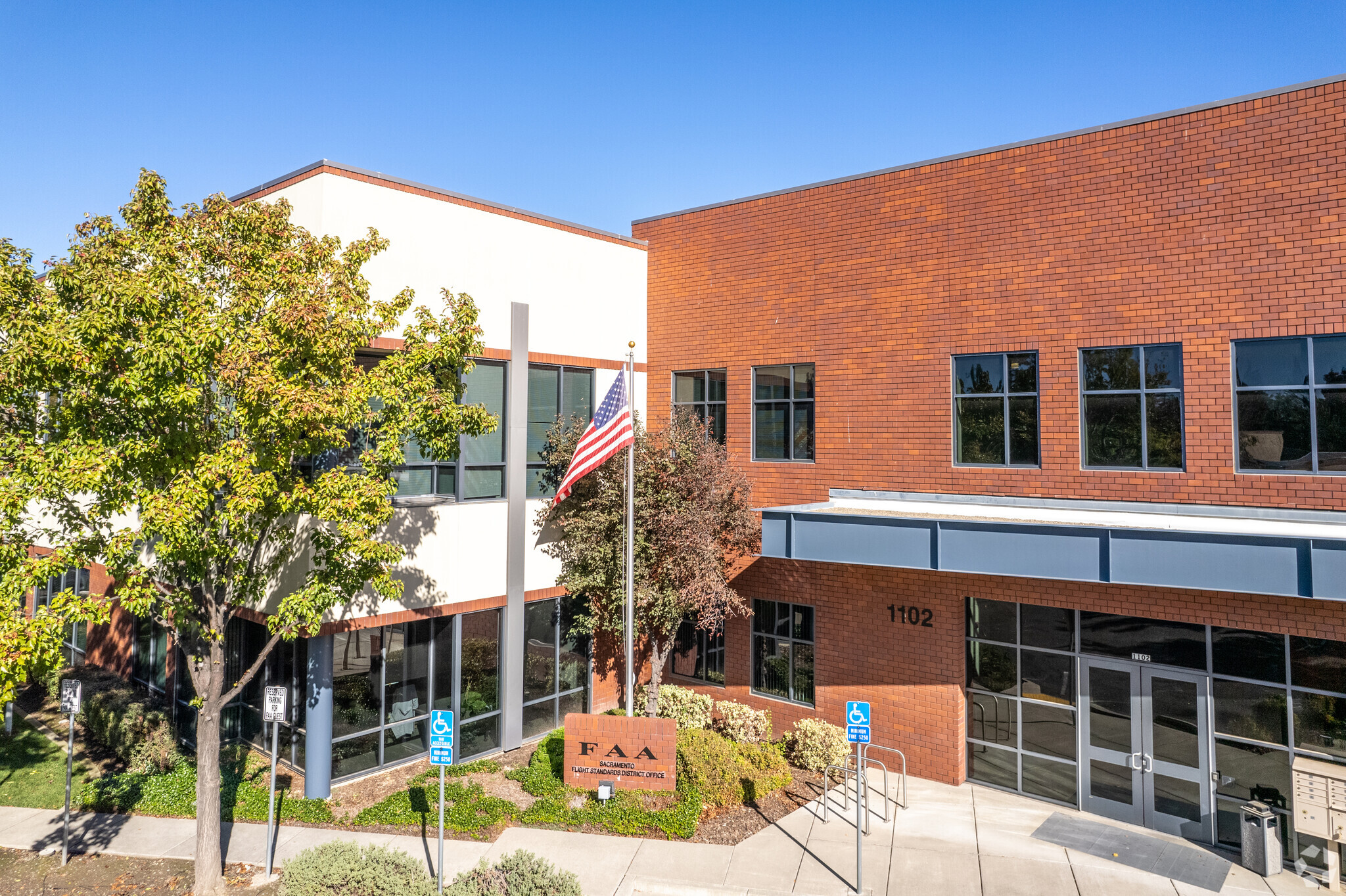 1104 Corporate Way, Sacramento, CA for Rent