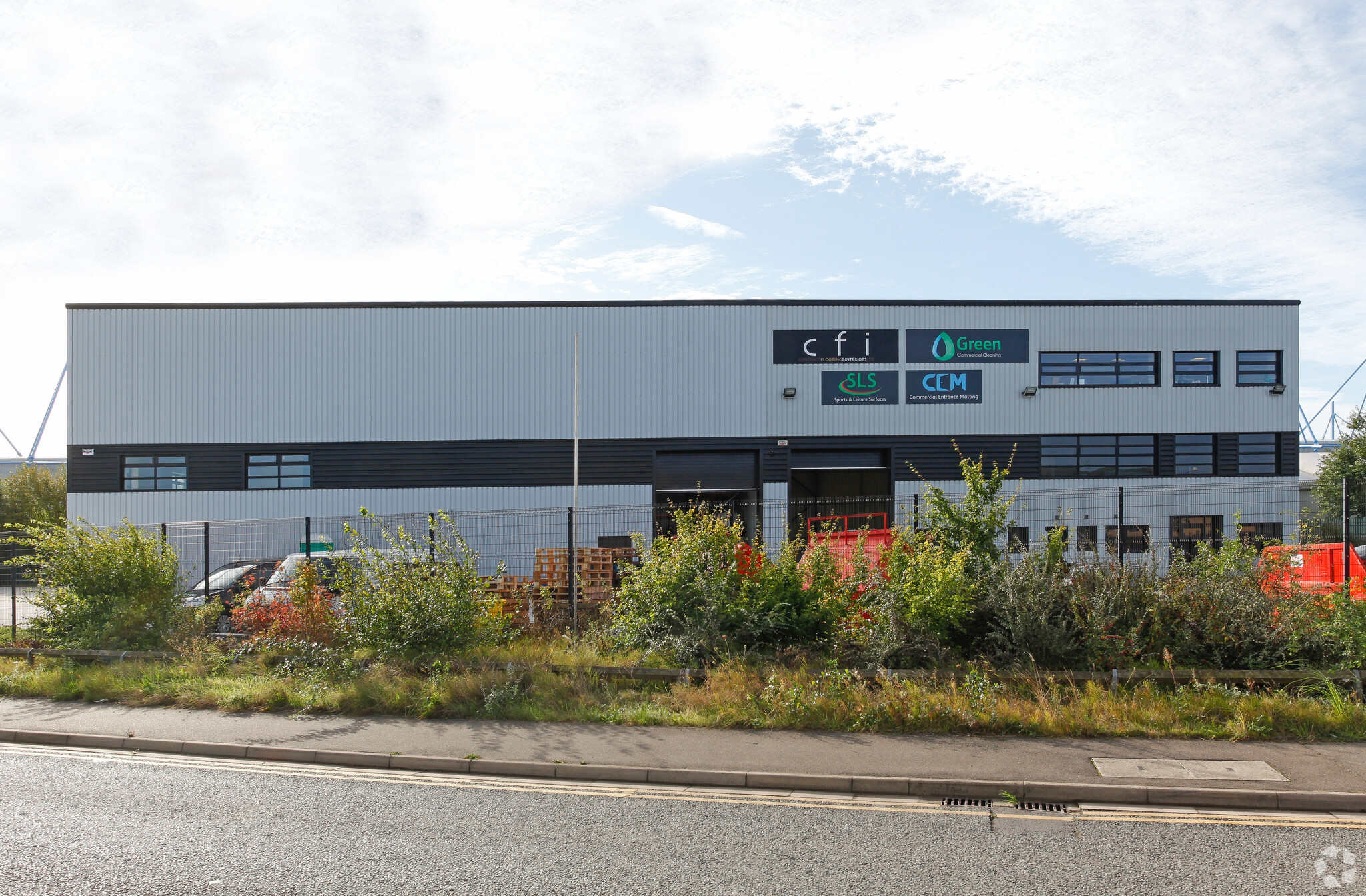 16 Henry Boot Way, Hull, NHS for Rent
