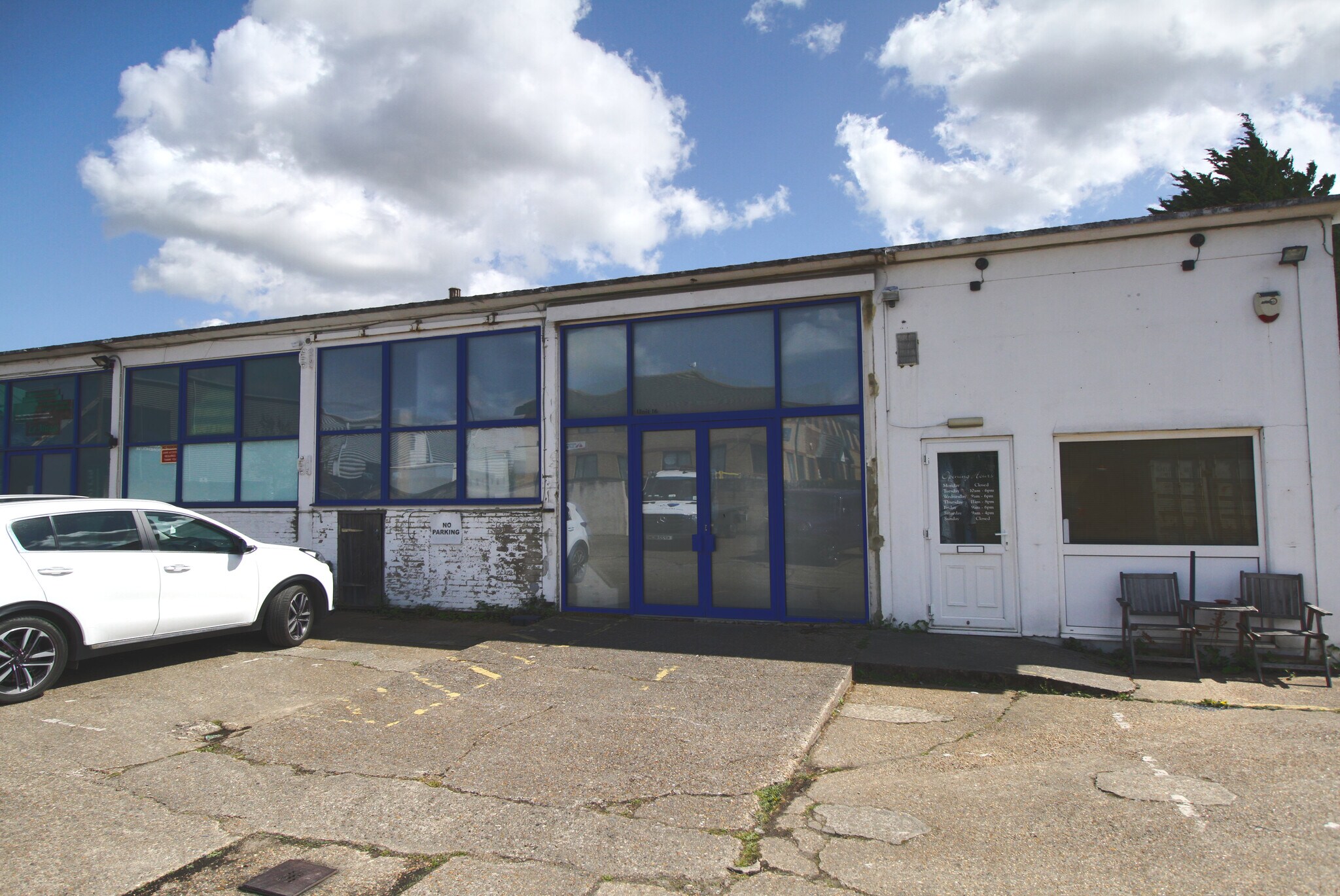 41-47 Gatwick Rd, Crawley, WSX for Rent