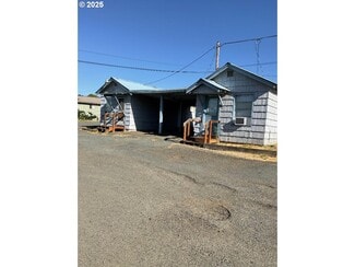 Winston, OR Manufactured Housing/Mobile Housing - 230 NW Main St