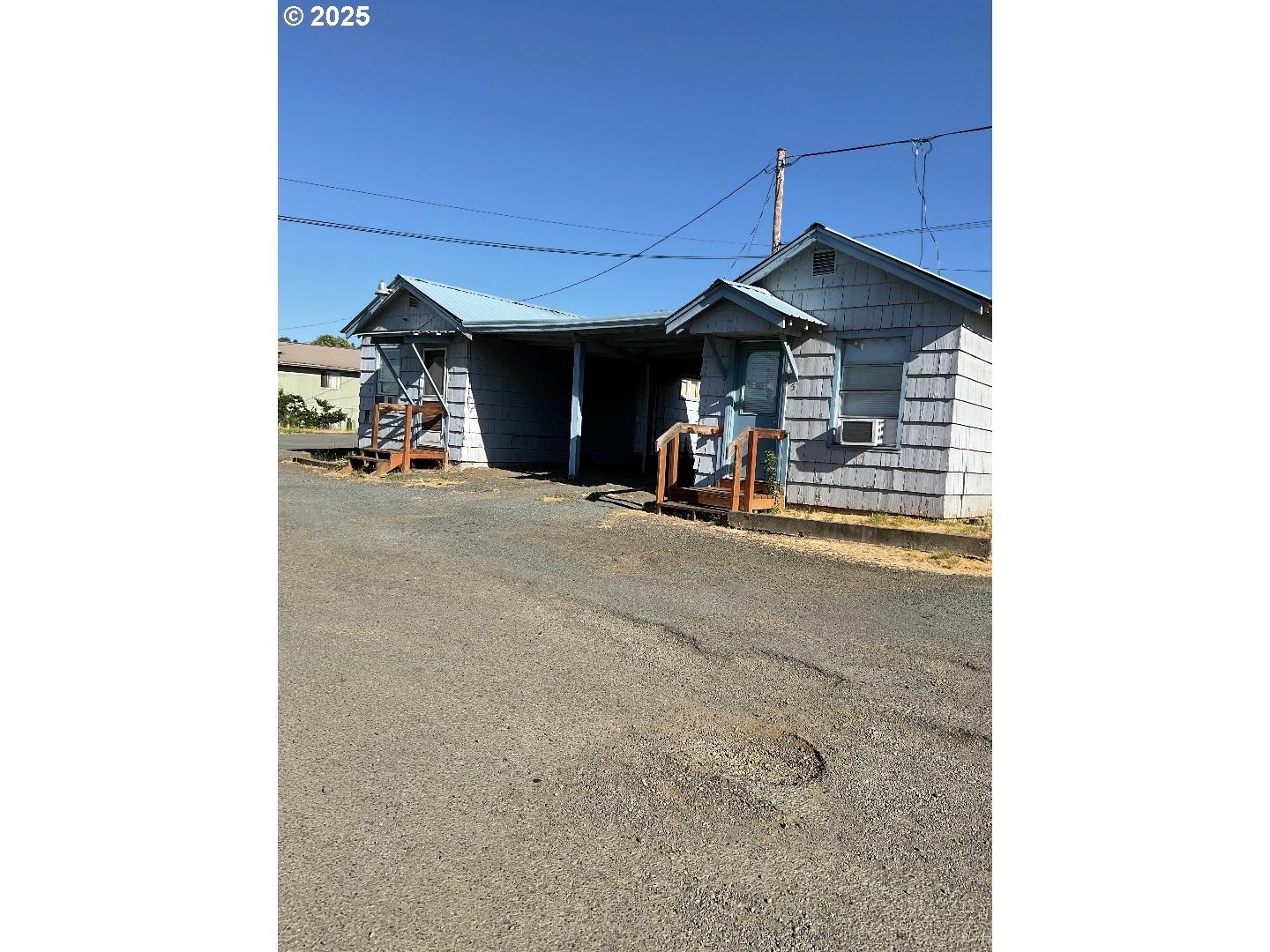 230 NW Main St, Winston, OR for Sale
