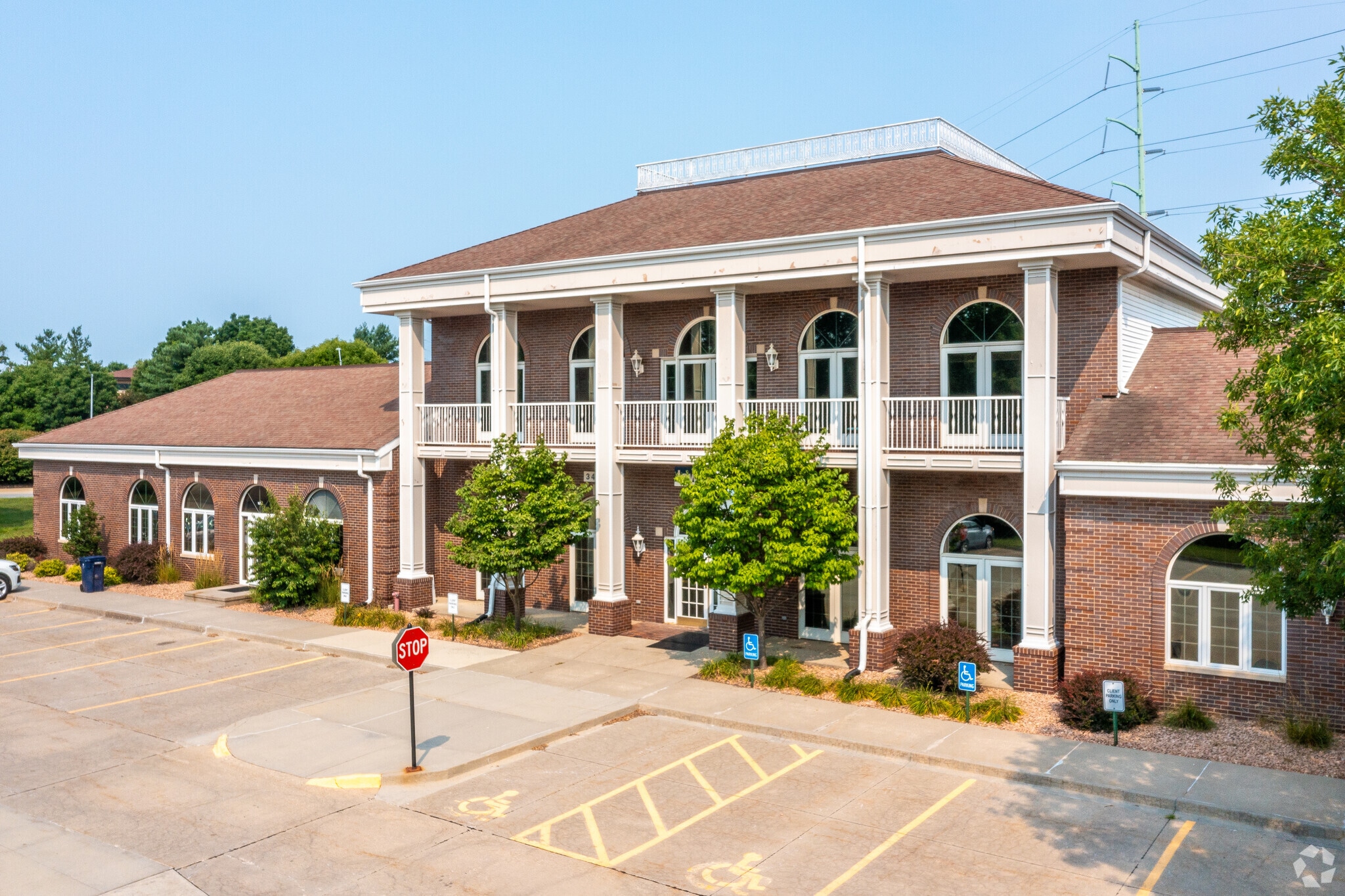 3424 Ep True Pky, West Des Moines, IA for Sale