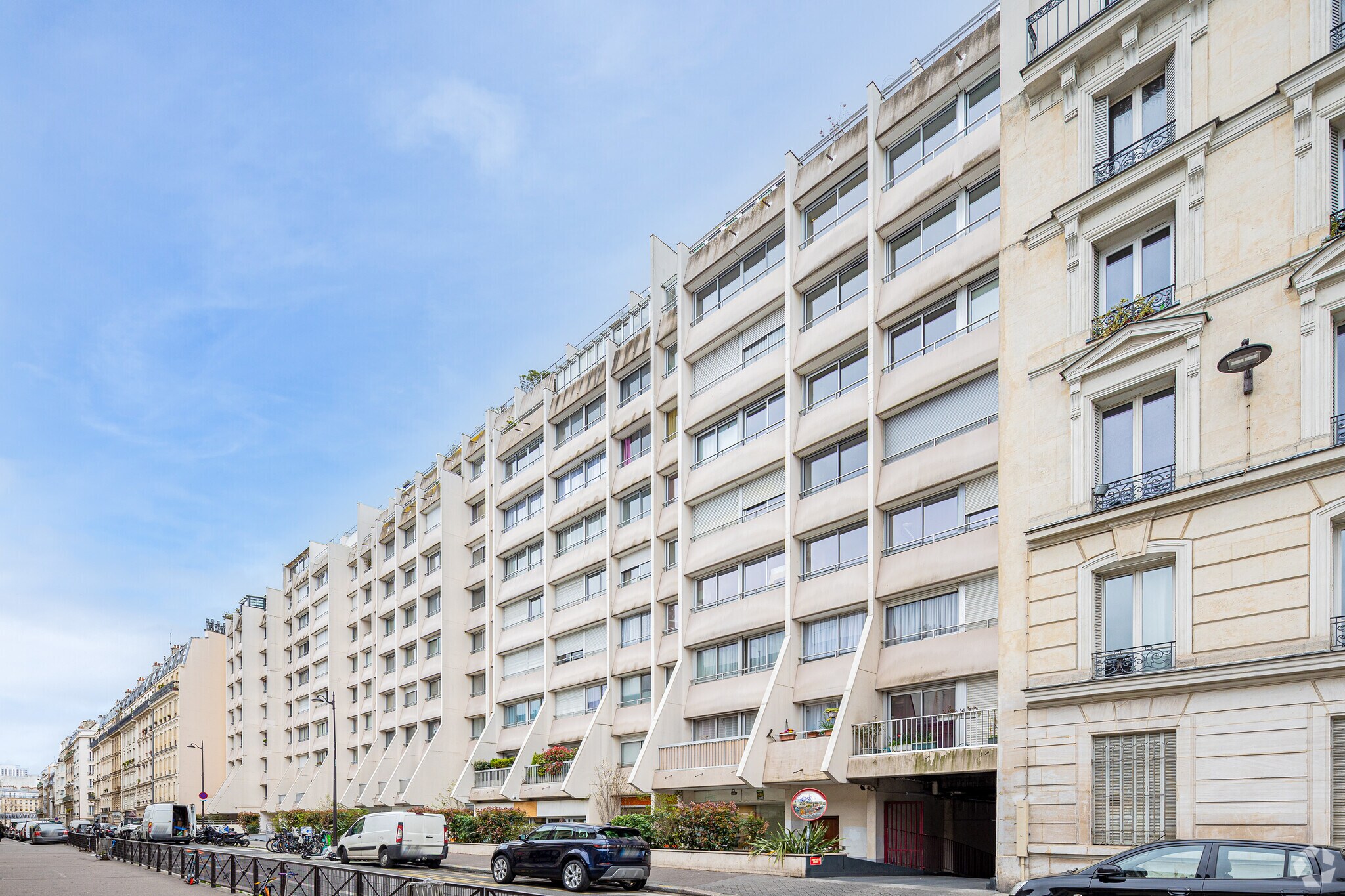 52 Rue De L'Aqueduc, Paris, PAR for Rent