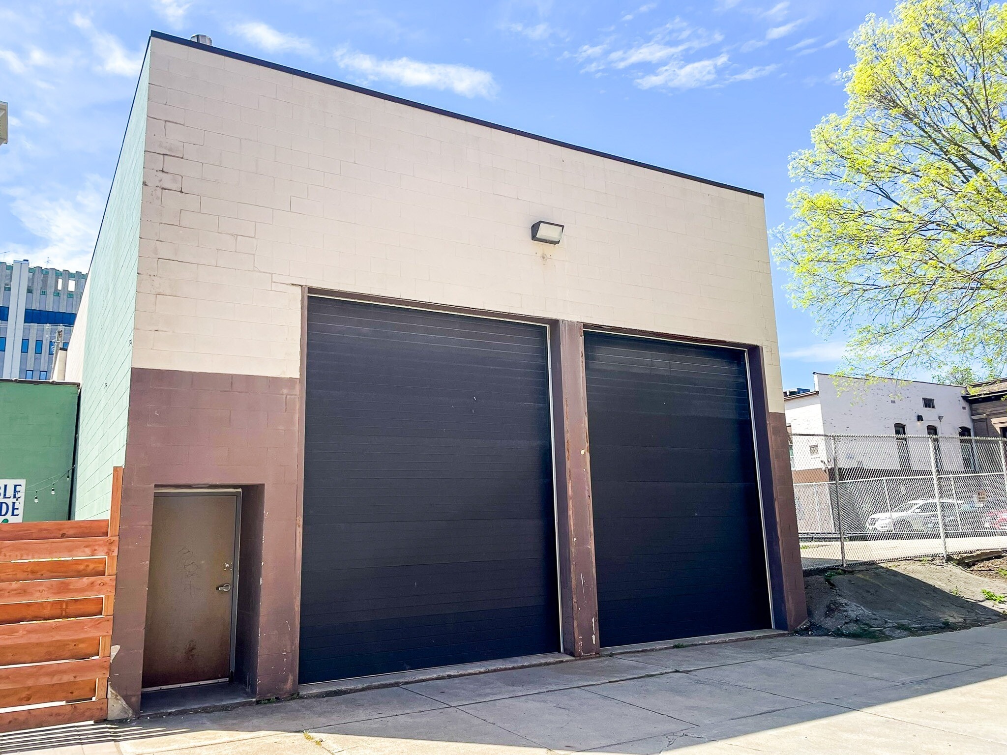 1117 S 2nd St, Milwaukee, WI for Rent