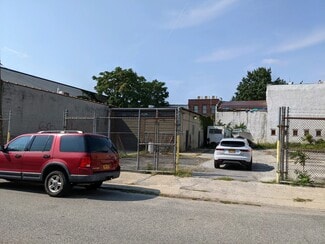 6934-6936 76th St