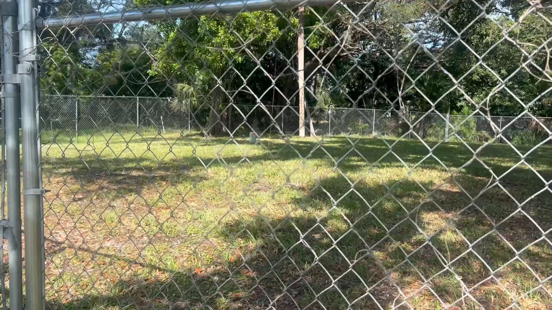 2551 SW 36th St, Dania Beach, FL for Sale