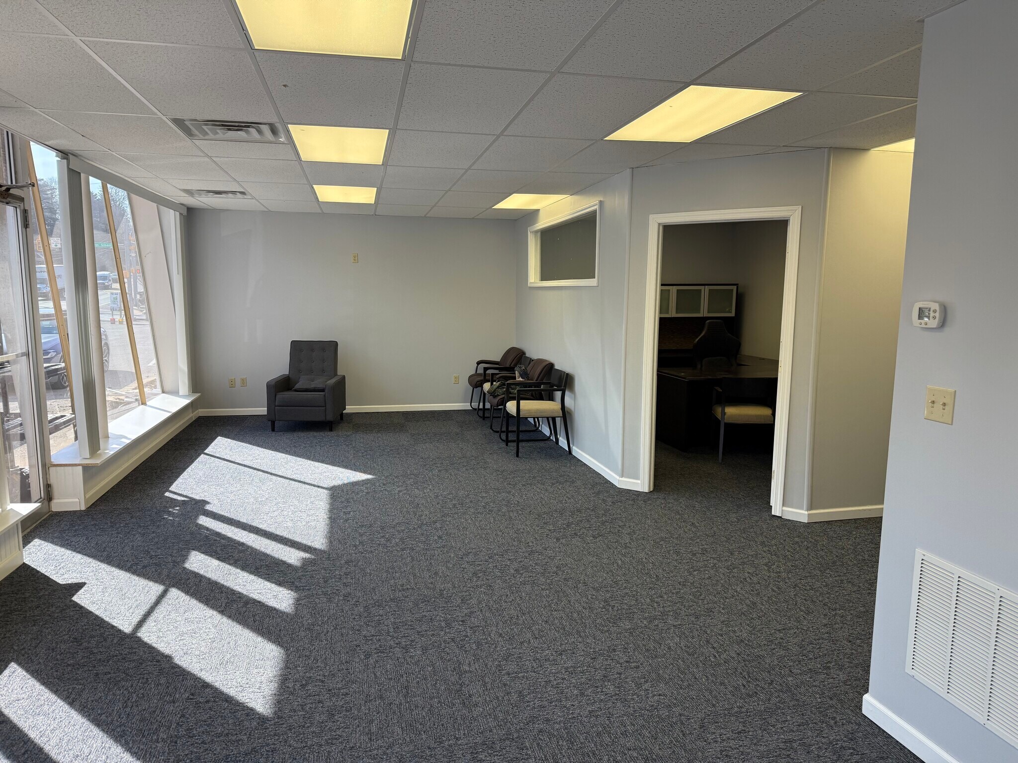 5850 Library Rd, Bethel Park, PA for Rent